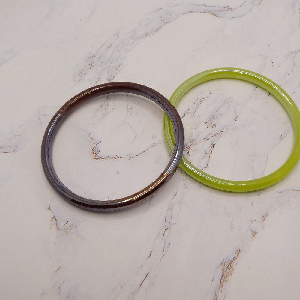 Costume Jewelry Bracelet It's Like Jade (Green & Brown) EUC